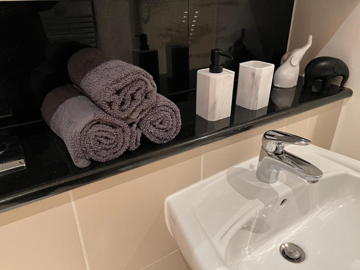 Dublin City Private Room And Private Bathroom Екстериор снимка